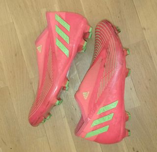 BOTAS DE FUTBOL ADIDAS PREDATOR