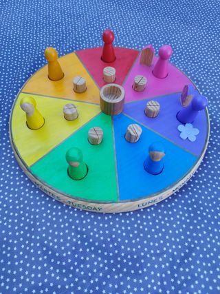 Calendario artesano Montessori español inglés