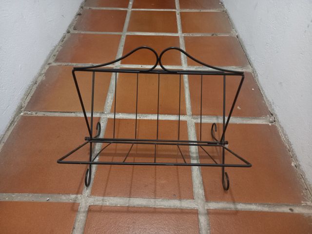 Perchero y Revistero