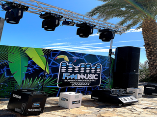 Alquiler Discoteca Móvil 5.000W/Rms JBL