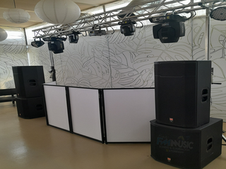 Alquiler Discoteca Móvil 5.000W/Rms JBL