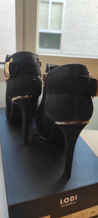 Zapatos de tacón alto Xti 36 