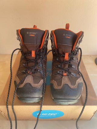 Botas de montaña Hi Tec