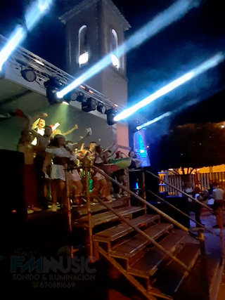 Alquiler Discoteca Móvil 6.000W/Rms JBL