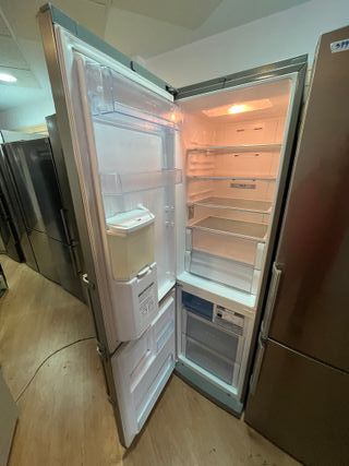 FRIGORÍFICO COMBI LG INOX 2M NOFROST A++