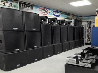 Alquiler Discoteca Móvil JBL 10.000W/Rms