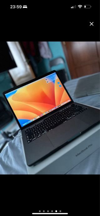 MacBook pro 13 2022