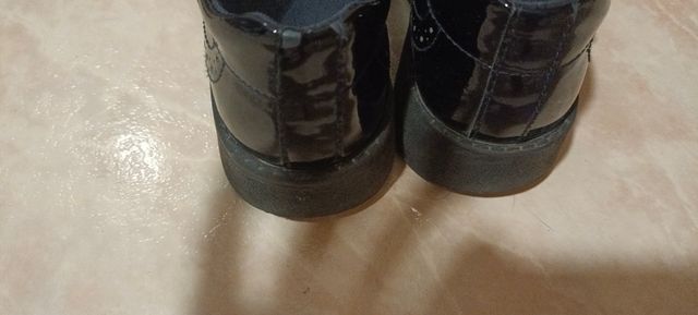 Zapatos uniforme Pablosky número 30 y 32