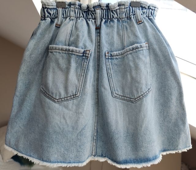 Minifalda vaquera fruncida ZARA Talla 11-12A