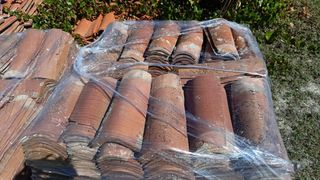 Teja curva y teja inglesa (VALLADOLID)