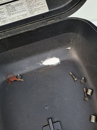 Baúl transportin equipaje casco  moto Honda