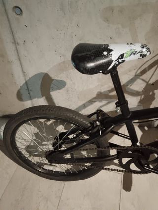 Bicicleta BMX