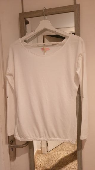 3 camisetas negra,blanca,marron h&m-bershka-shana