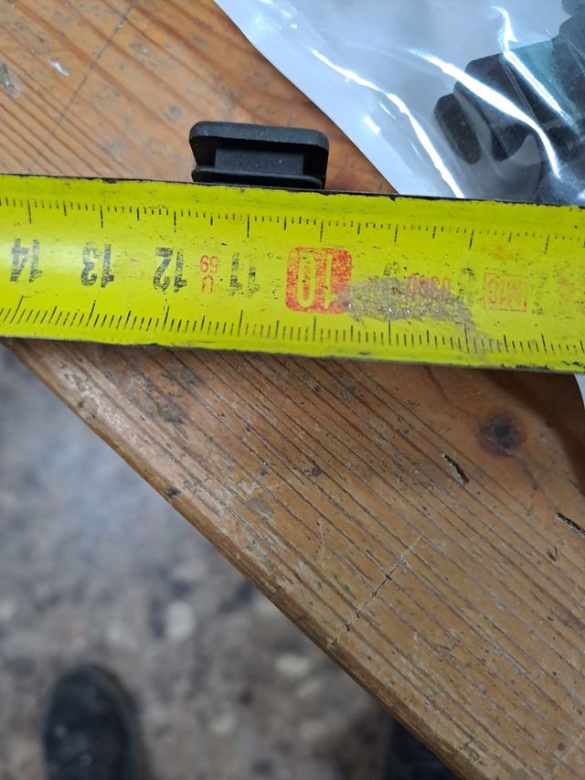 Sedia tacos quadrata in plastica