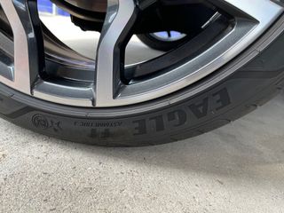 DOS NEUMATICOS RUNFLAT 225/45/R19 96W.