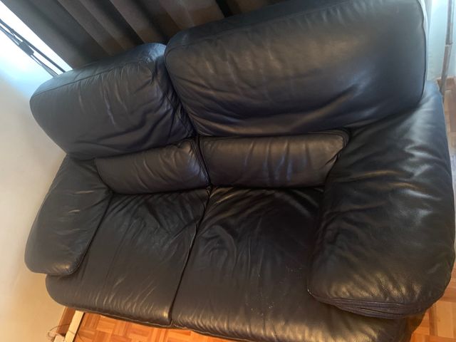 Sofa piel azul marino