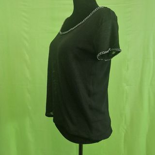 Camiseta negra con cadena Talla M