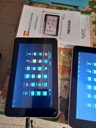 Tablet 7 pulgadas con caja y cargador ,tarjeta sim