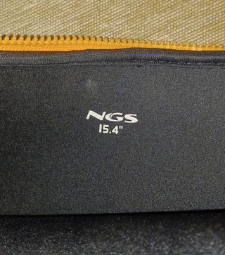 Funda portátil Cállate la Boca