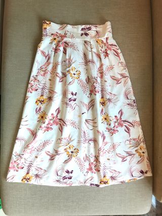 Falda midi estampada
