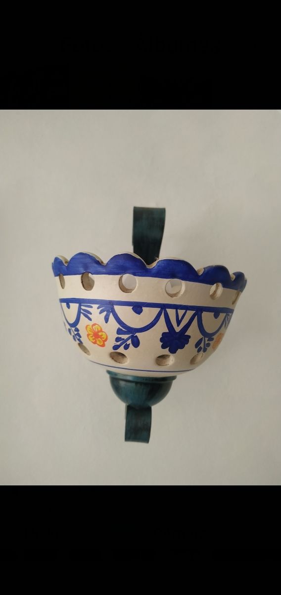 Lámpara techo hierro y cerámica 