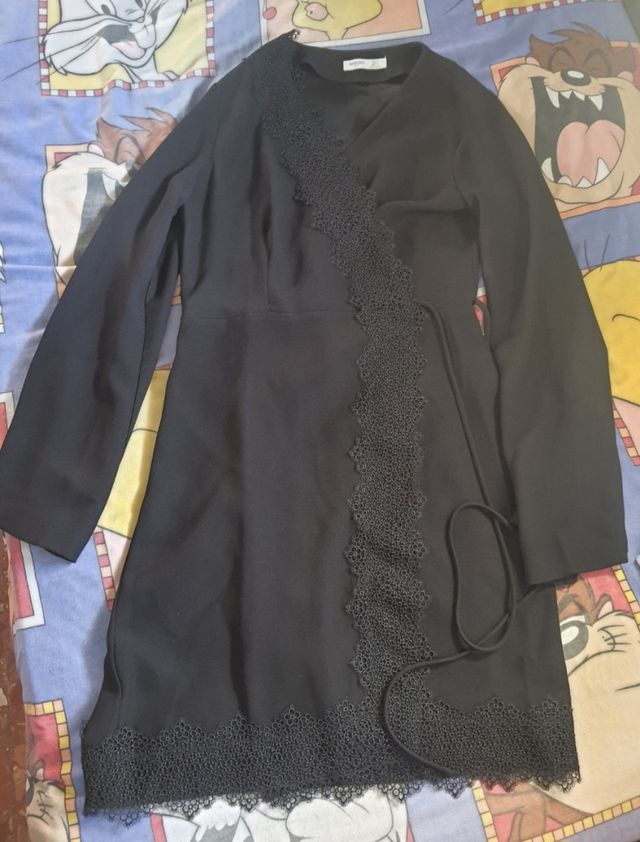 Vestido corto negro Mango batín