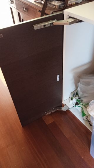 METOD/SINARP  Armario horizontal ikea con puerta