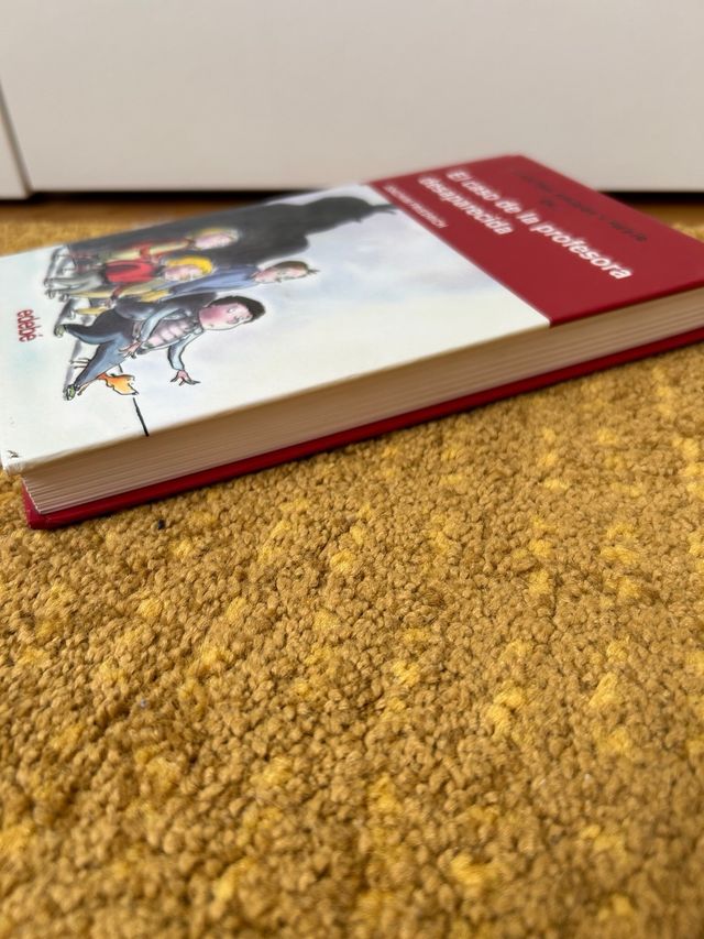 Libro cuatro amigos y medio