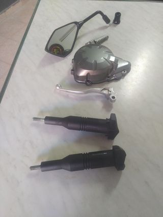 Piezas de moto  Precio según pieza