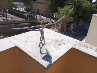 Escultura hierro abstracta2