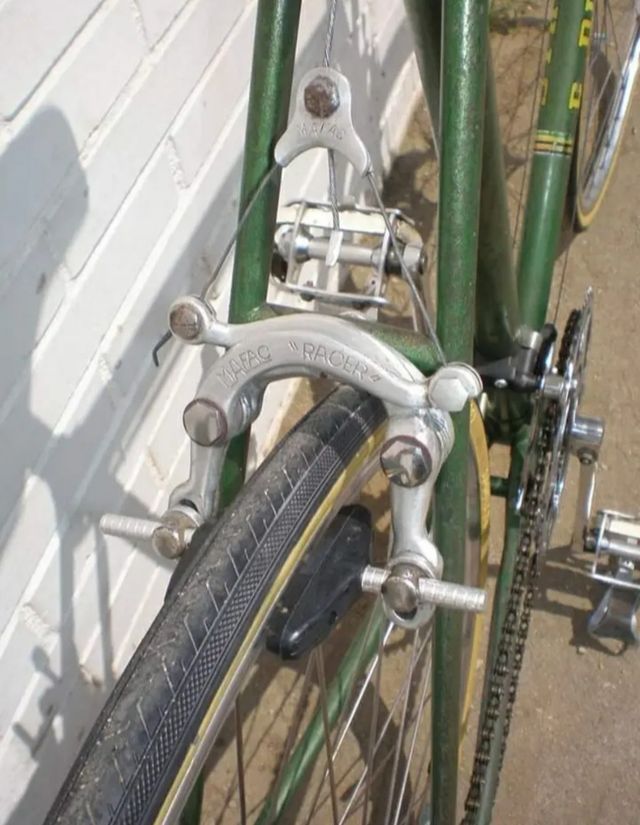 Taller de restauración bicicletas clásicas