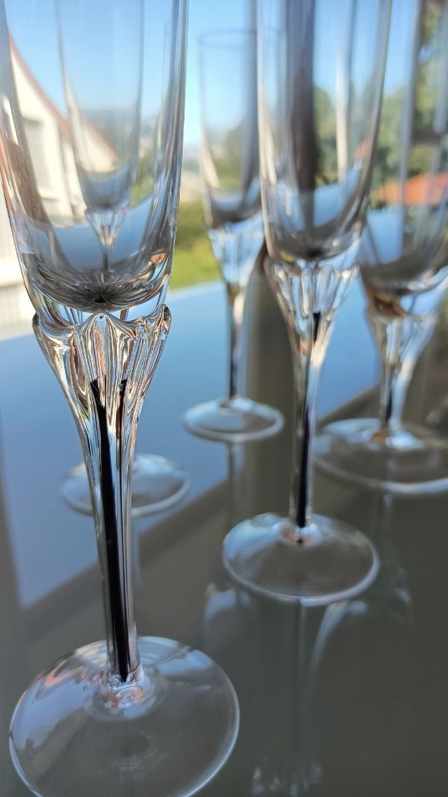 Excelente juego de licorera auténtico cristal Bohe