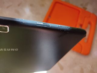 Samsung SM-T530