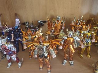Caballeros del zodiaco Bandai