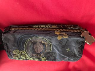mochila y estuche de Tous