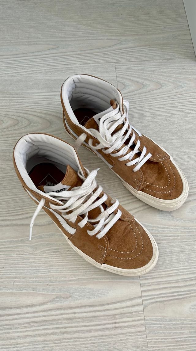 vans altas beiges talla 40