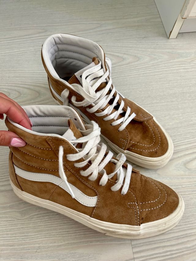 vans altas beiges talla 40