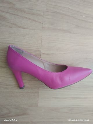 ZAPATO MIMAO PIEL TACON ROSA  T 38