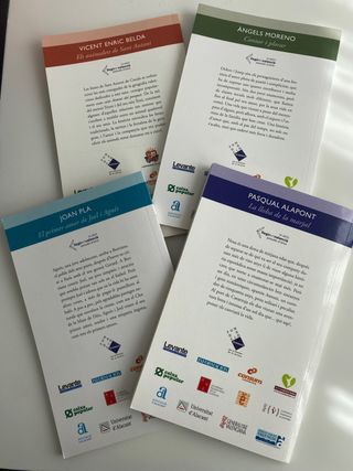 Pack 4 libros en valenciano
