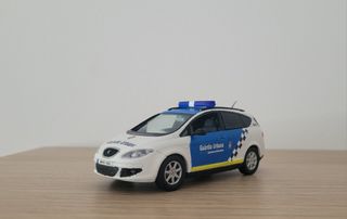 Seat Altea XL Guardia Urbana Barcelona 1/43