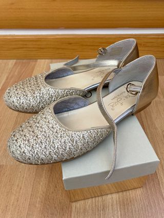 Zapatos niña color plata