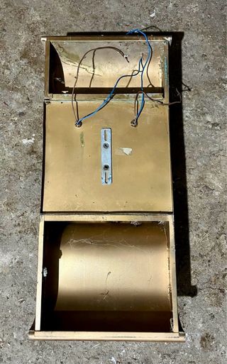 farol antiguo vintage grande color oro viejo.