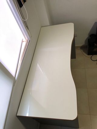 Mesa escritorio blanco brillo