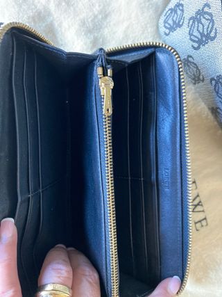 loewe bolso y billetero