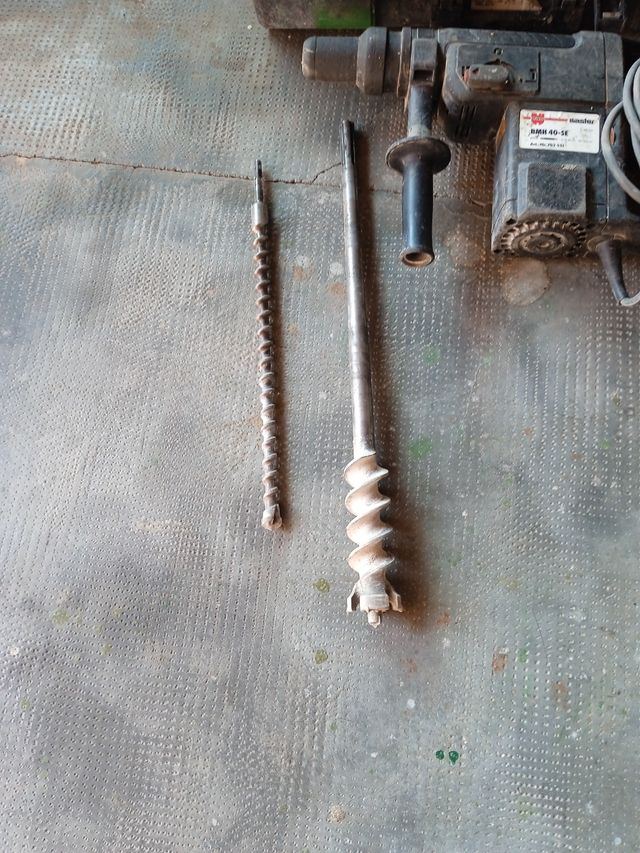 Trapano professionale +accessori