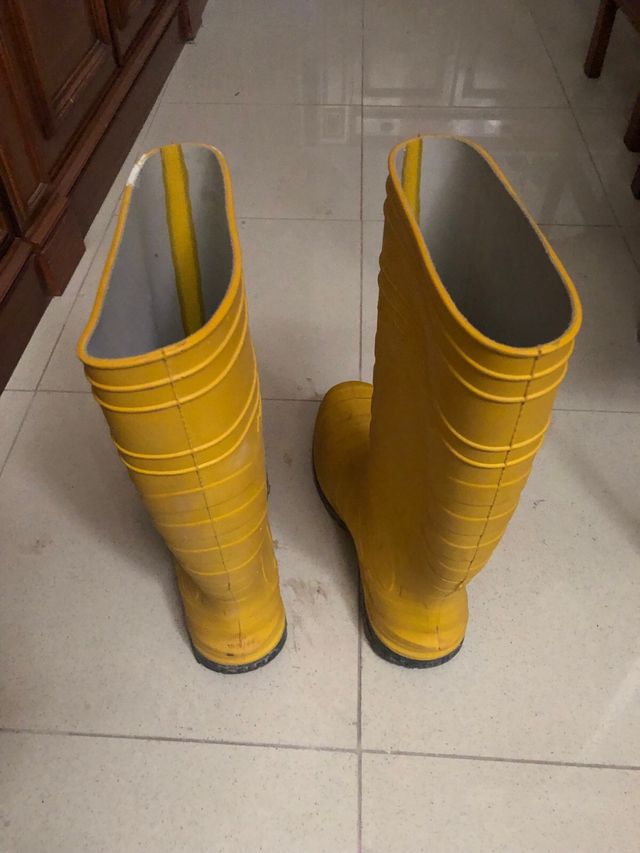 botas de agua COFRA talla 45 