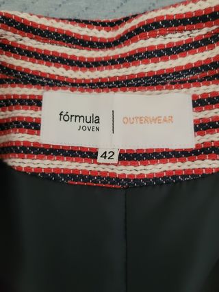 Chaqueta/Blazer talla 42 fórmula joven 