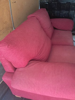 Sofa de tres plazas