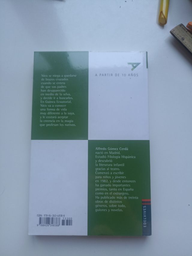 Un amigo en la selva. Libro