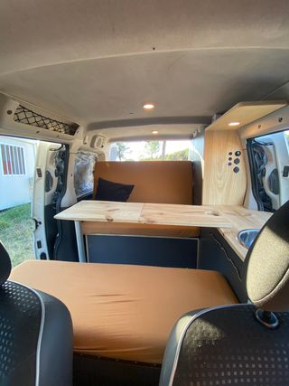 Peugeot Partner Camper